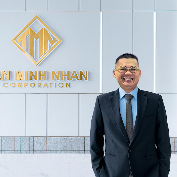 LÊ MINH NGHỊ