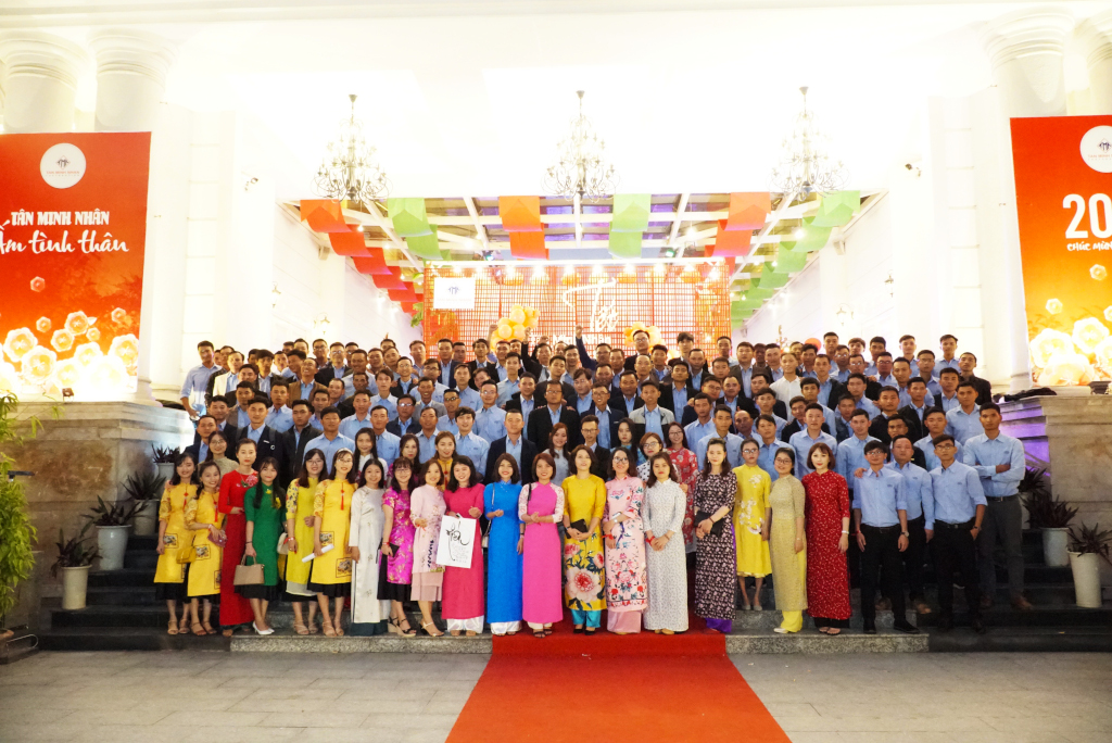 Tân Minh Nhân tất niên năm 2018 - Ấm tình thân